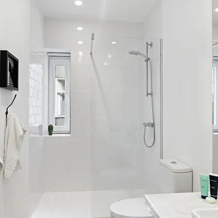 Appartement Stunning 2-bedroom In Benfica, Lissabon